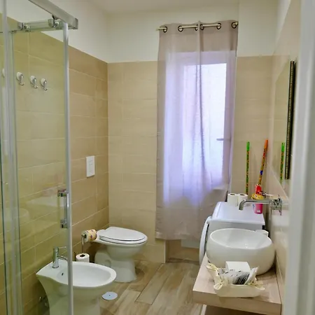 11 Apartment