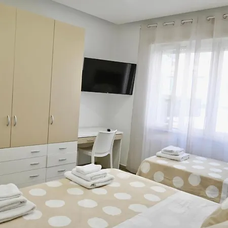 11 Apartament *