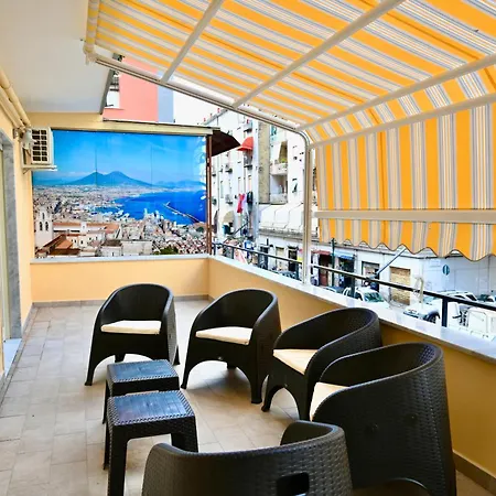 11 Apartamento Nápoles